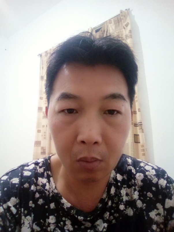 繁华哀伤的第一张照片--连江交友网