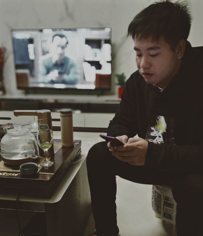 嗯今年能脱单吗的第一张照片--连江交友网