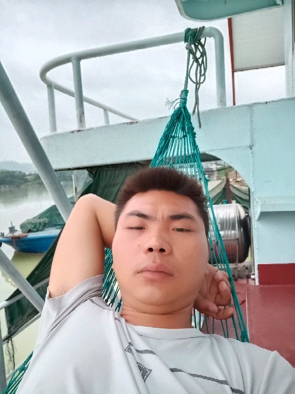 小哥哥的第一张照片--连江交友网