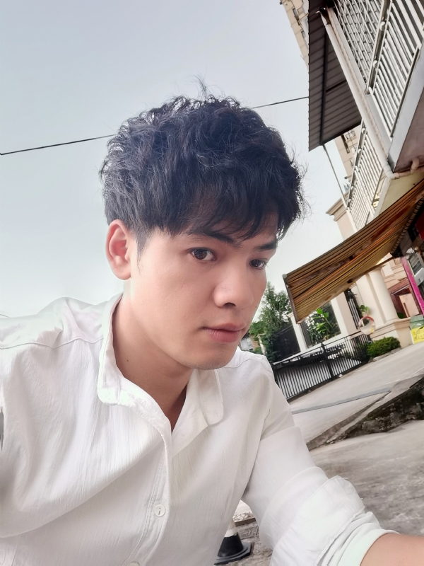 幕后老板的第二张照片--连江交友网