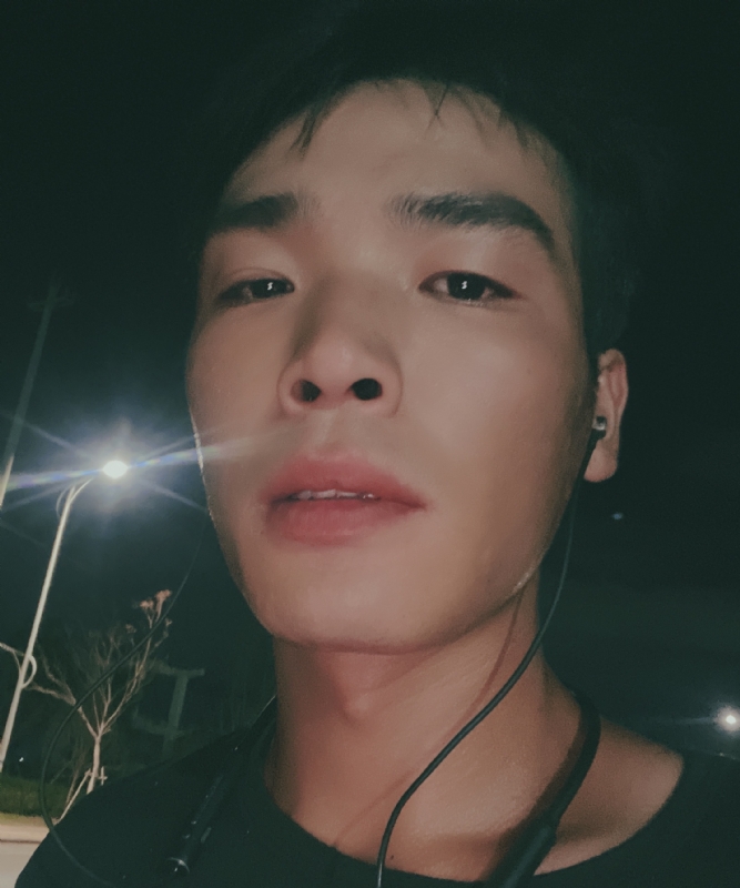 满船清梦压星河的第一张照片--连江交友网