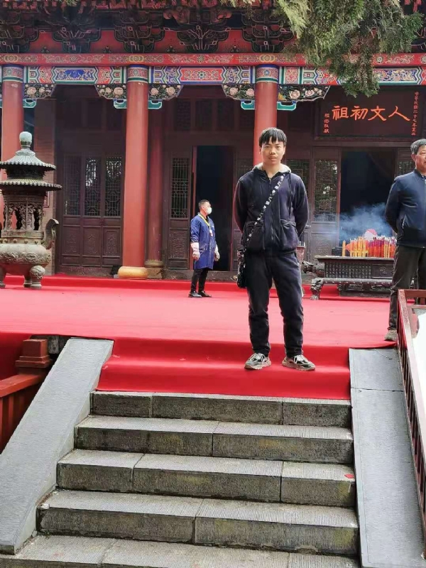 单身的小草的第三张照片--连江交友网
