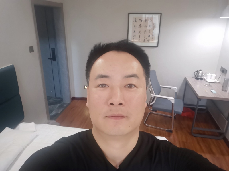 莫待花落空折枝的第一张照片--连江交友网