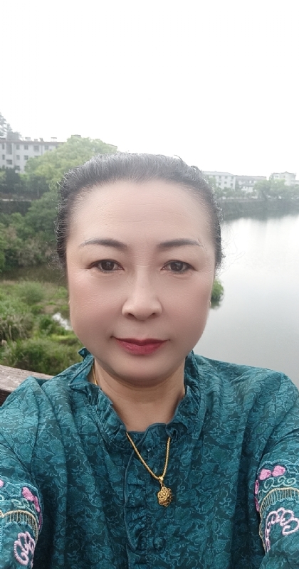 雨中情的第二张照片--连江交友网