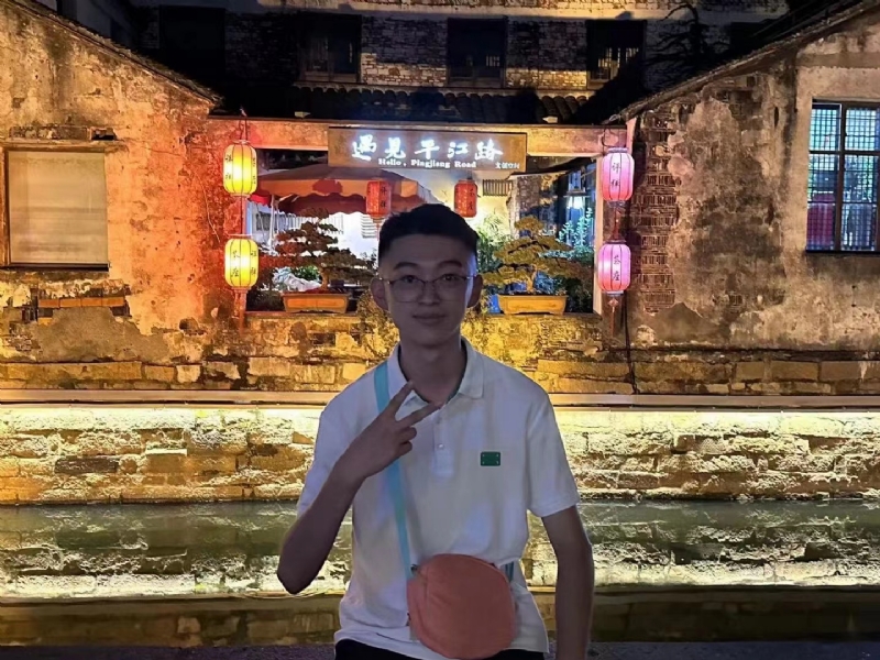 李四的第一张照片--连江交友网