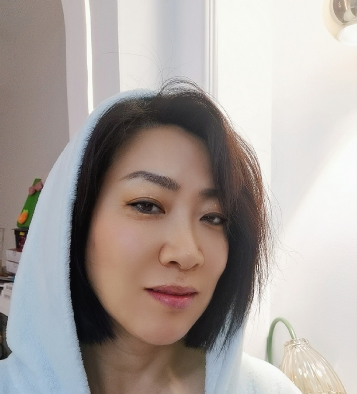 火玫瑰的第一张照片--连江交友网