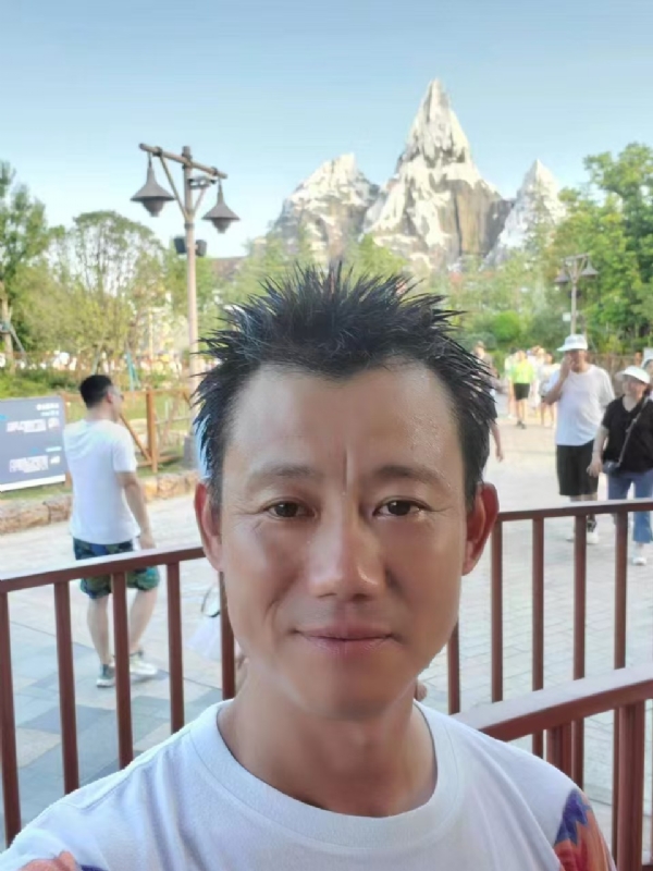 艾氏涂料博的第一张照片--连江交友网